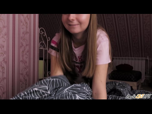 ❤️ Blondie imeb oma BFF-i sügavalt ja saab sperma suhu Porno at et.cassino-vulkan646.ru ❌